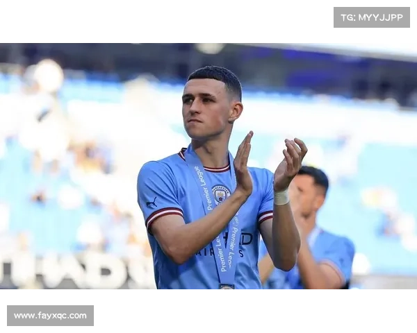 揭秘曼城七号球员担任后卫位置背后的战术秘密与深层原因